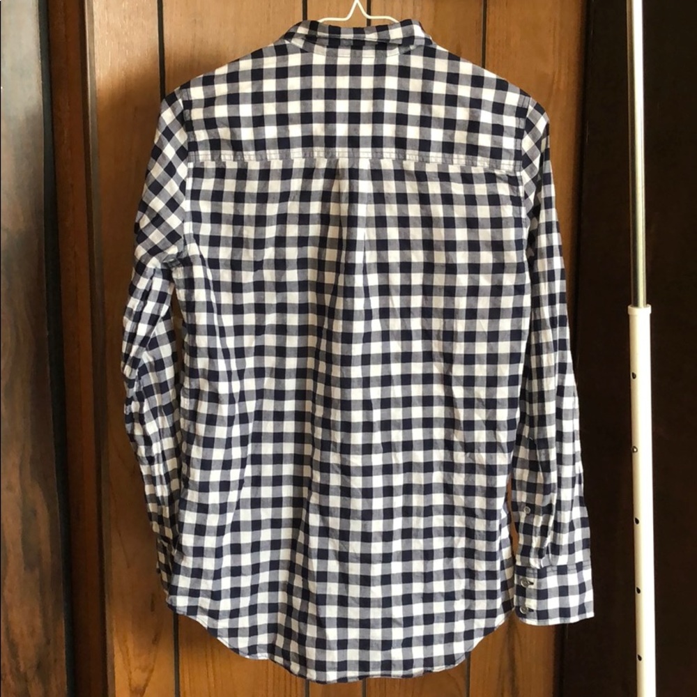 Jcrew Women’s Printed Button Down Top - image 4